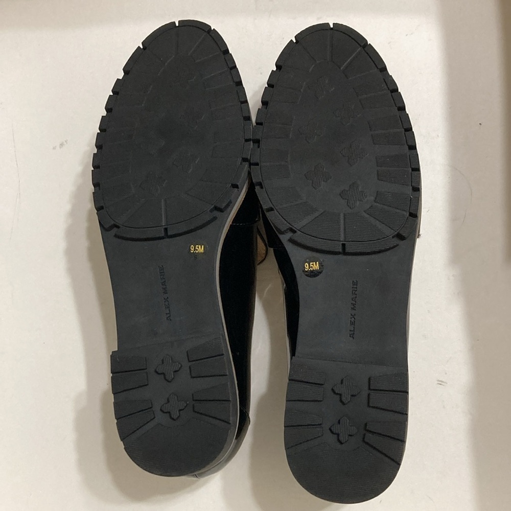 🔳 Alex Marie 🔳 Black Patent Leather Loafers with Pearl Accents  Size 9.5 - Picture 9 of 13